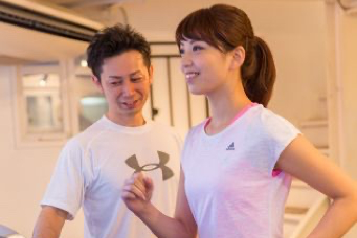 写真:パーソナルトレーニングの様子